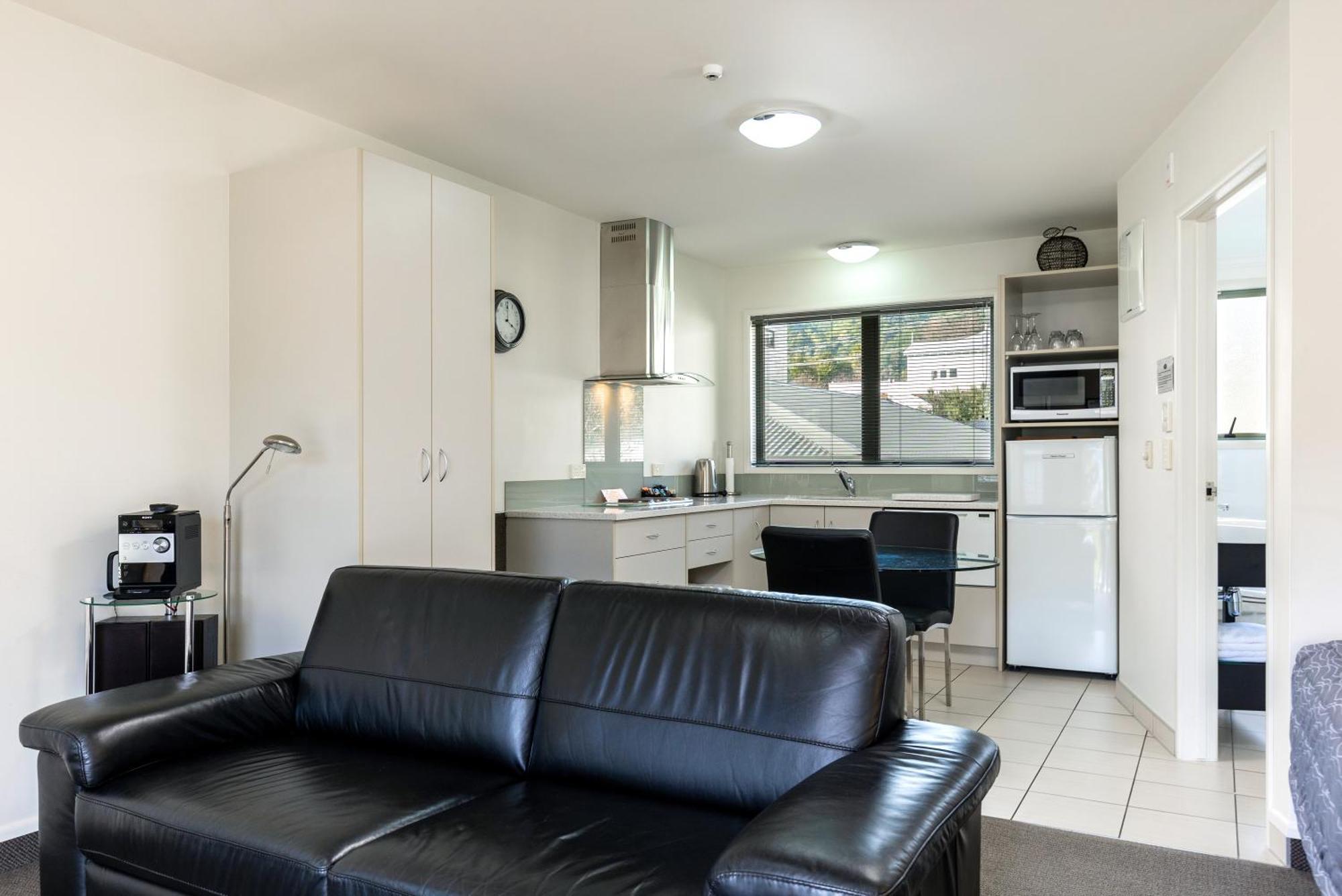 Jasmine Court Motel Пиктън Екстериор снимка